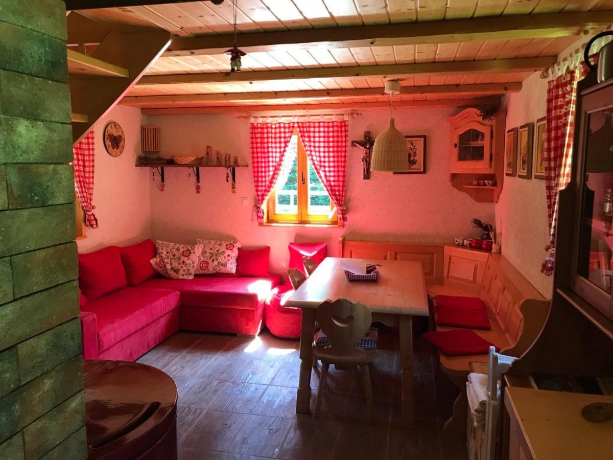 Cosy Chalet On Pokljuka - Brunarica Tinkara Згорнье-Горье Экстерьер фото